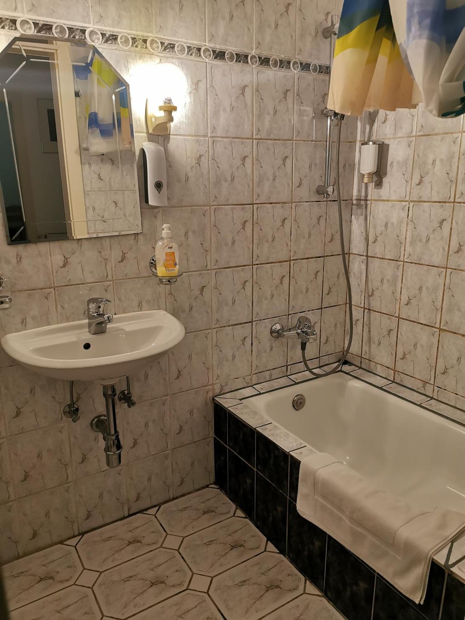 Ferienunterkuenfte In Sievering Mit Self-check-in Apartamento