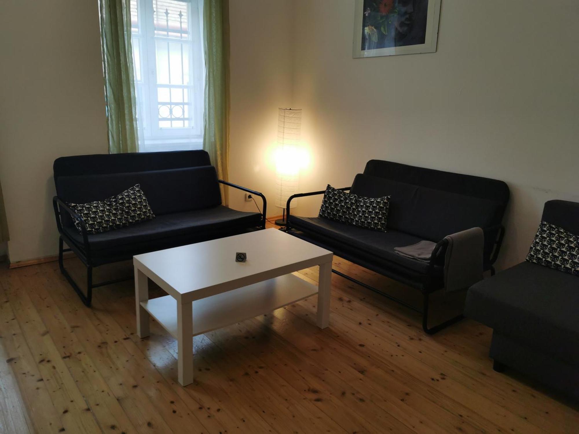 Apartamento Ferienunterkuenfte In Sievering Mit Self-check-in